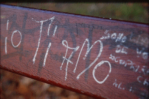 scritteamoresupanchina1